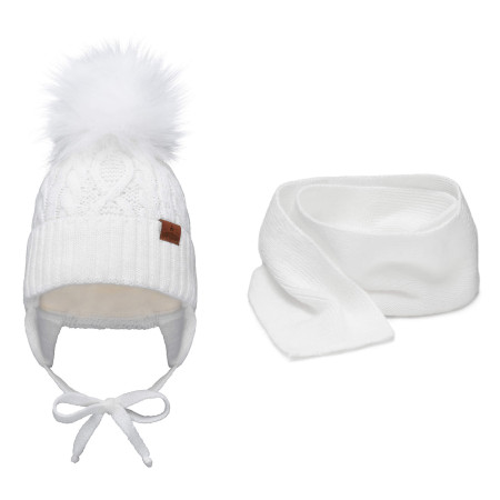 Komplet niemowlęcy zimowy czapka z pomponem + szalik 40-44 Biały