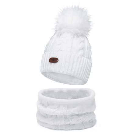 Komplet dziecięcy zimowy czapka z pomponem + komin Biały